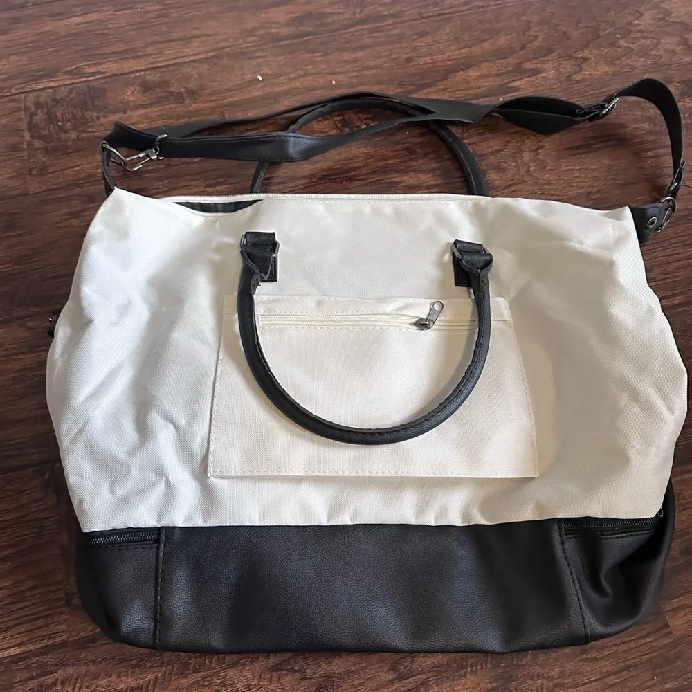 DSW Black and White Duffel Bags